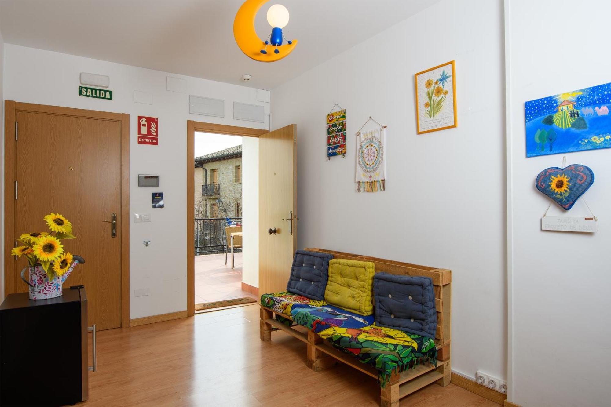 פואנטה לה ריינה Albergue Estrella Guia מראה חיצוני תמונה